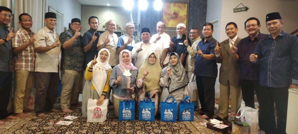 Heri Koswara saat silaturahmi bersama warga di Bekasi Utara