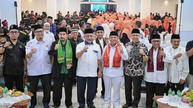 Heri Koswara dan Sholihin di acara deklarasi dukungan Laskar BKMB.